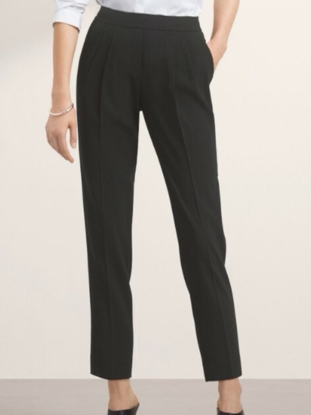 ARITZIA Babaton Cohen Pleated Black Pull On Ankle Pants